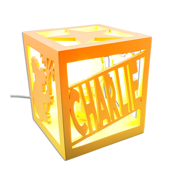 Lampe cube personnalisée en bois 
