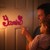 Plaque de Porte Personnalisée en Bois - Motif Cœur - Couleur Framboise